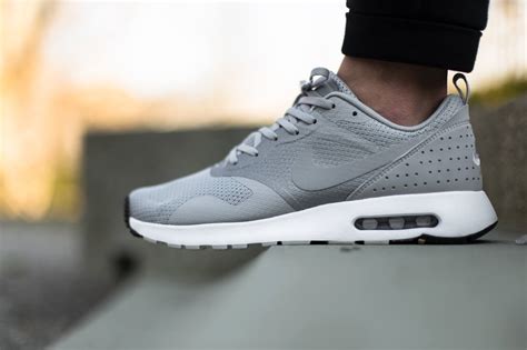 nike air max tavas zwart grijs|Nike Air Max Tavas .